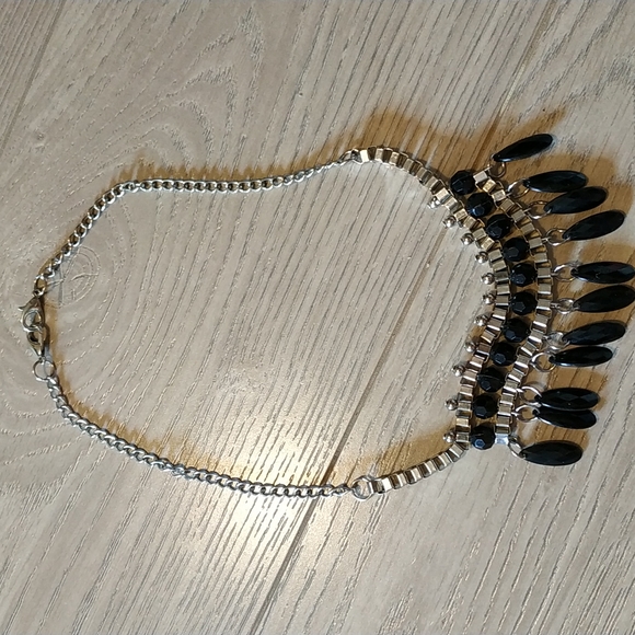 Statement black beads necklace - Picture 3 of 4